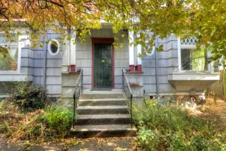 8320 Renton Ave, Seattle WA  98118-4640 exterior