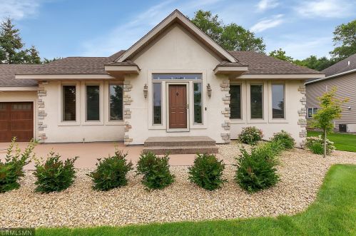 1907 25th St, Saint Cloud, MN 56301-9072