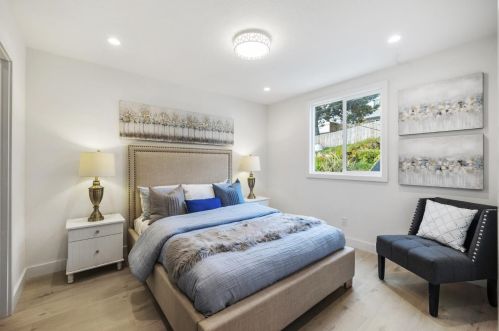 6 Rockford Ave, Daly City CA  94015-4724 exterior