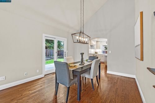 200 Manchester St, Danville, CA 94506-1112