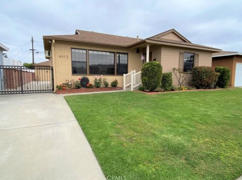 6313 Bigelow St, Lakewood, CA 90713-1701