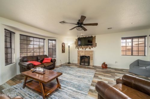 2440 Viejo Dr, Lake Havasu City AZ  86406-8261 exterior