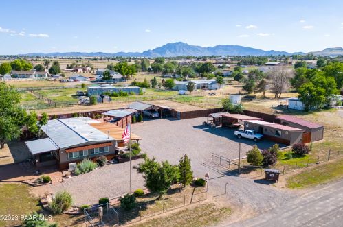 1017 Melody Ln, Chino Valley, AZ 86323-6229