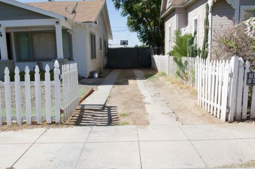 1029 Alta St, Redlands CA  92374-3316 exterior