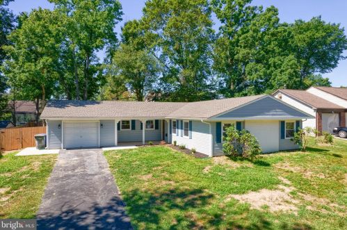 111 Niagara Ln, Willingboro NJ  08046-1224 exterior