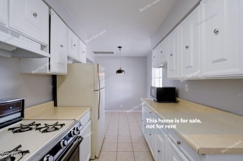 8237 8th Pl, Phoenix AZ  85020-3445 exterior