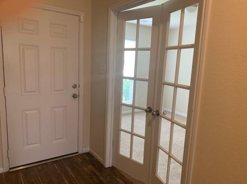 9978 Chimney Swift Ln, Conroe TX  77385-3838 exterior