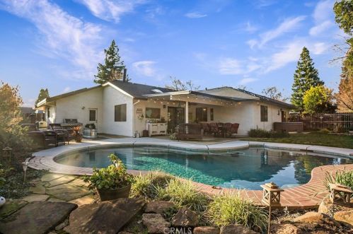 339 Black Oak Dr, Chico CA  95926-2100 exterior