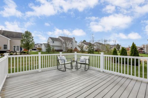 924 Kentucky Cir, Marysville OH  43040-7095 exterior