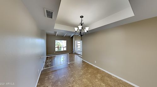 702 Coral Gables Dr, Phoenix, AZ 85022-3714