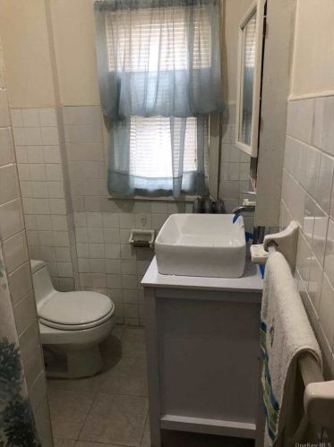 108-15 220th St, Jamaica, NY 11429-2506