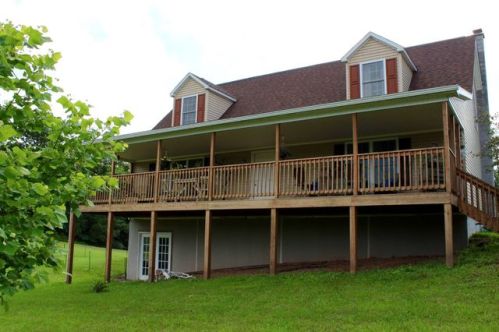 13491 Hawns Bridge Rd, Huntingdon, PA 16652-3654