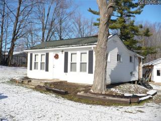16032 Leggett Rd, Montville, OH 44064-9720