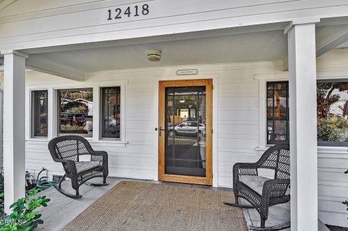 12418 Rose Dr, Whittier, CA 90601-3054