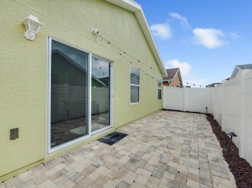 12301 48th Loop, Oxford FL  34484-9604 exterior