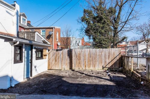 24 New St, Lancaster PA  17602-2047 exterior