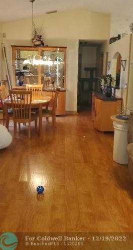 17811 11th Ct, Hollywood, FL 33029-4412