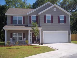 204 Mission Way, Beaufort, SC 29906-2413