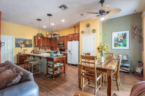 2431 Emerald Lake Ln, Elk Grove CA  95758-3608 exterior