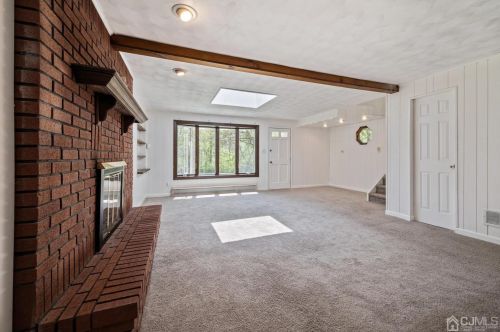 157 Cindy St, Old Bridge NJ  08857-3092 exterior