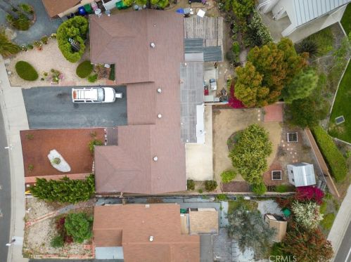 4753 Westridge Dr, Oceanside CA  92056-3003 exterior