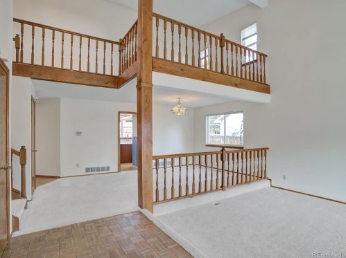 16003 Loyola Dr, Denver CO 80013-3355 exterior