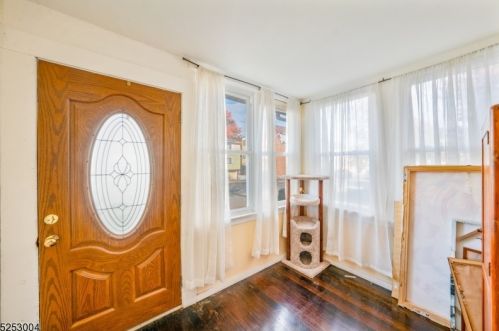 250 Park St, East Orange NJ  07017-1846 exterior