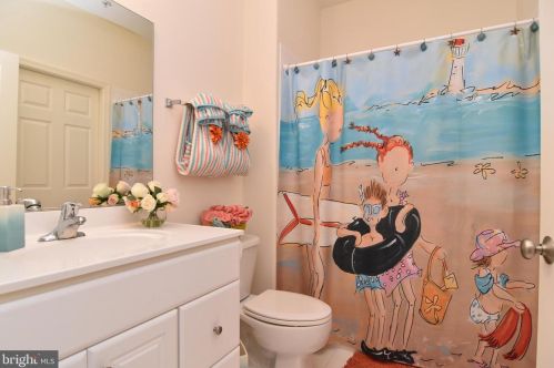 17436 Slipper Shell Way, Lewes DE  19958-6302 exterior