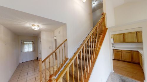 153 Wellington Dr, Florence, KY 41042-7719