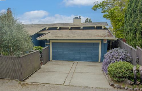 1933 Asilomar Dr, Oakland CA  94611-2309 exterior