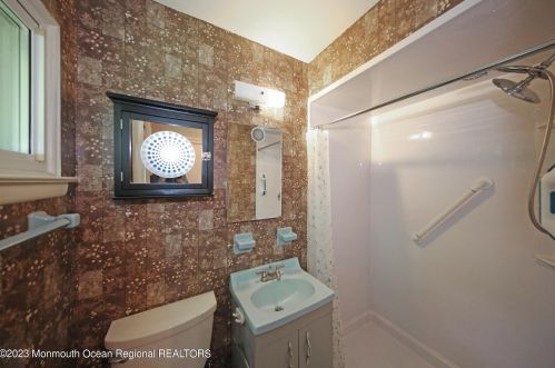 93 Poricy Ln, Tinton Falls NJ  07701-5312 exterior