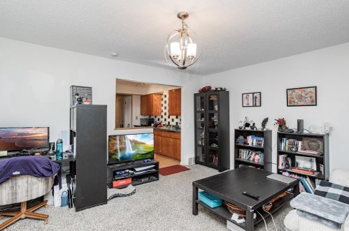 3554 Madison Pl, Minneapolis, MN 55418-1233