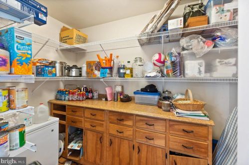 10719 Kettle Run Rd, Nokesville VA  20181-1715 exterior