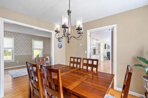 80 Settlers Ridge Rd, Milford CT  06460-3772 exterior