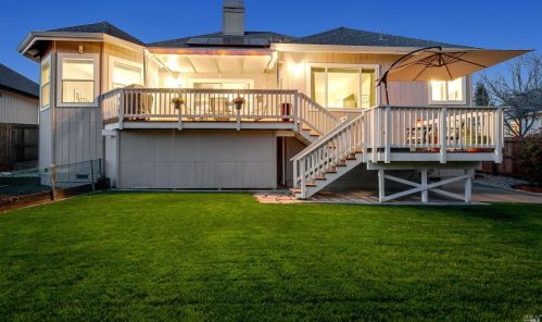 5732 Evening Way, Santa Rosa, CA 95409-4347