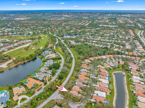 100 Hampton Dr, Jupiter FL  33458-8101 exterior