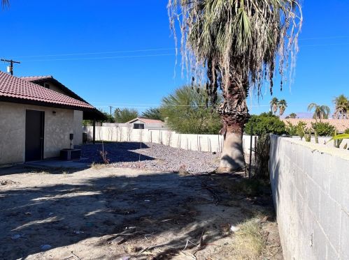 78440 Runaway Bay Dr, Indio CA  92203-8143 exterior