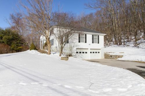 478 Depot Hill Rd, Poughquag NY  12570-5766 exterior