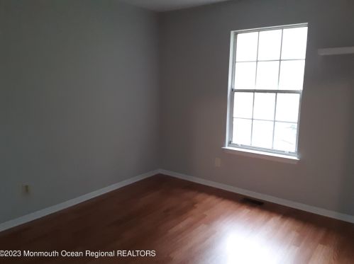 520 Davids Ct, Lakewood NJ  08701-5885 exterior