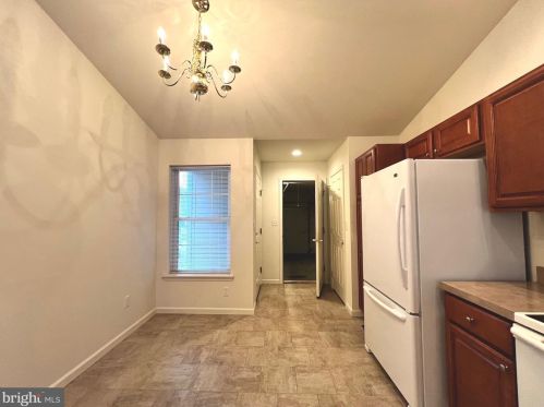 71 Keswick Dr, Navy Sup Dpt PA 17050-7917 exterior