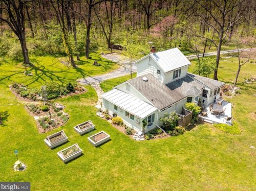 2160 Salem Church Rd, Boyce, VA 22620-1716