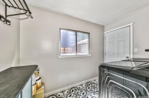 2530 William Ave, South Lake Tahoe CA  96150-7636 exterior