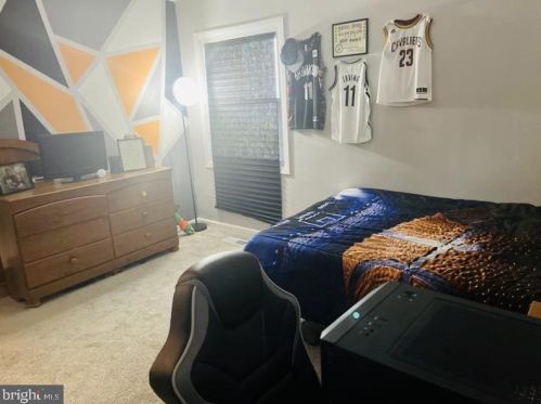 11 Hasting Ln, Willingboro NJ  08046-1215 exterior