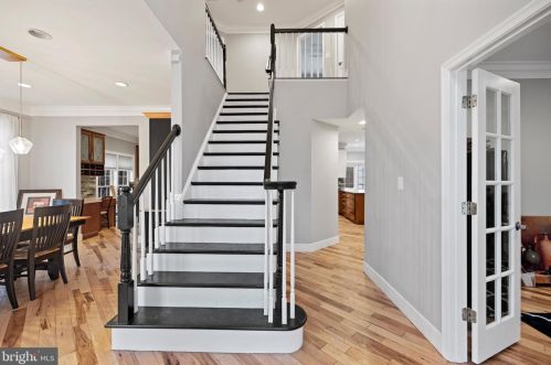 951 Rhonda Pl, Leesburg VA  20175-5632 exterior