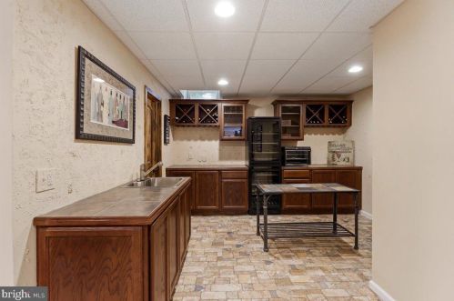 830 Woods End Ct, Collegeville PA  19426-2912 exterior