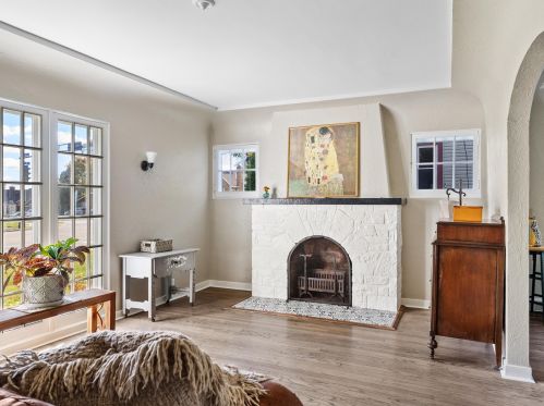 1108 8 St, Manitowoc WI 54220-2818 exterior