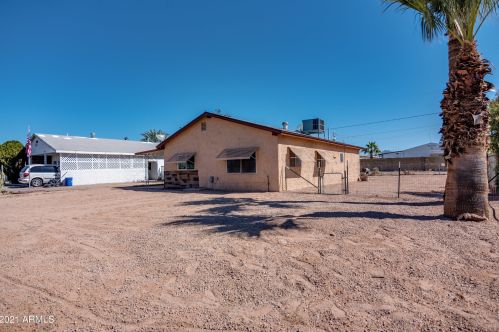 307 85th St, Mesa, AZ 85207-7706