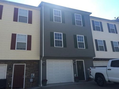 137 Eagle Dr, Core WV  26541-8206 exterior