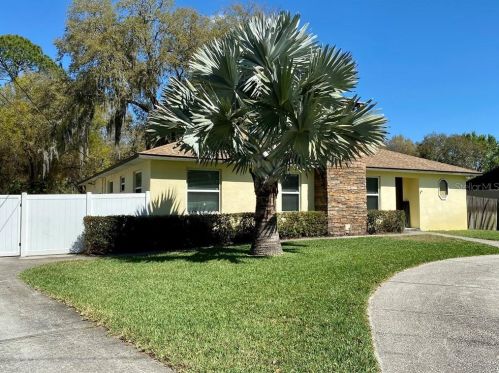 115 Quailwood Dr, Winter Haven, FL 33880-1019
