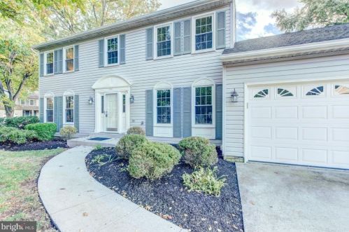 13601 Dairy Lou Ct, Herndon, VA 20171-3342